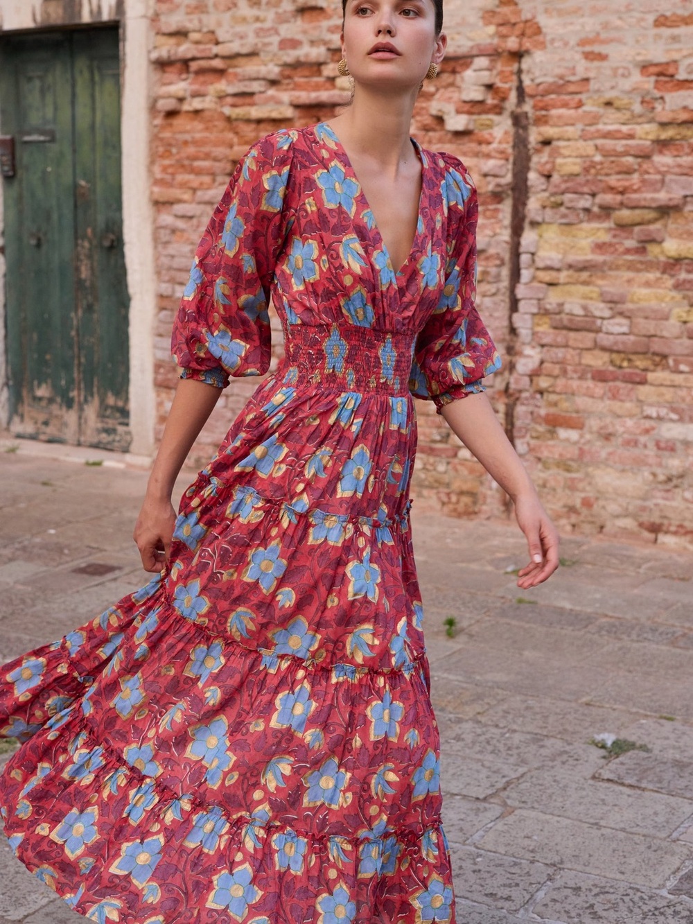 Oliphant V-Neck Smocked Waist Midi Dress Womens M Kildare Red NWT Floral Gold
